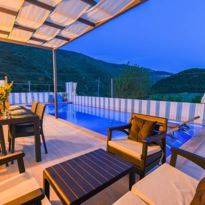 VİLLA BARIŞ İKİZCE 1612