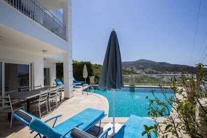 VİLLA DENİZKIZI 1067